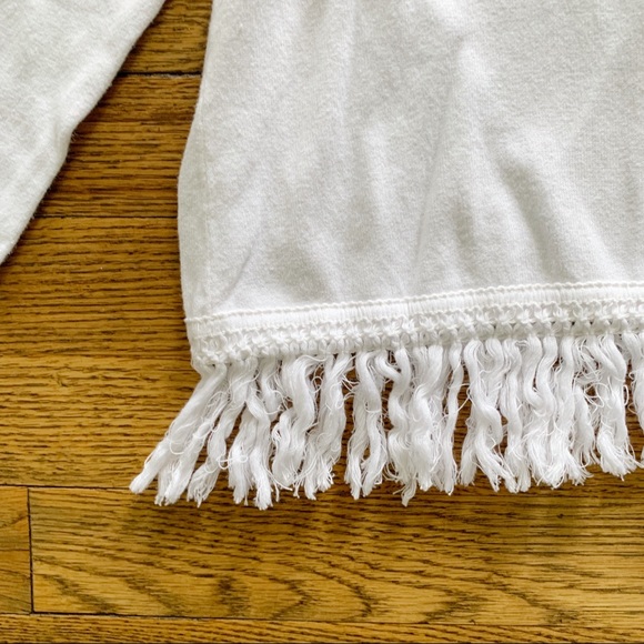 Sail to Sable | white tassel top! - Picture 6 of 7